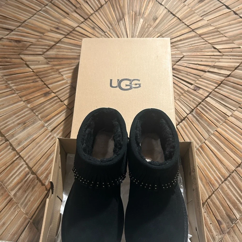 UGG Black Suede Fringe Boots - Picture 5 of 15